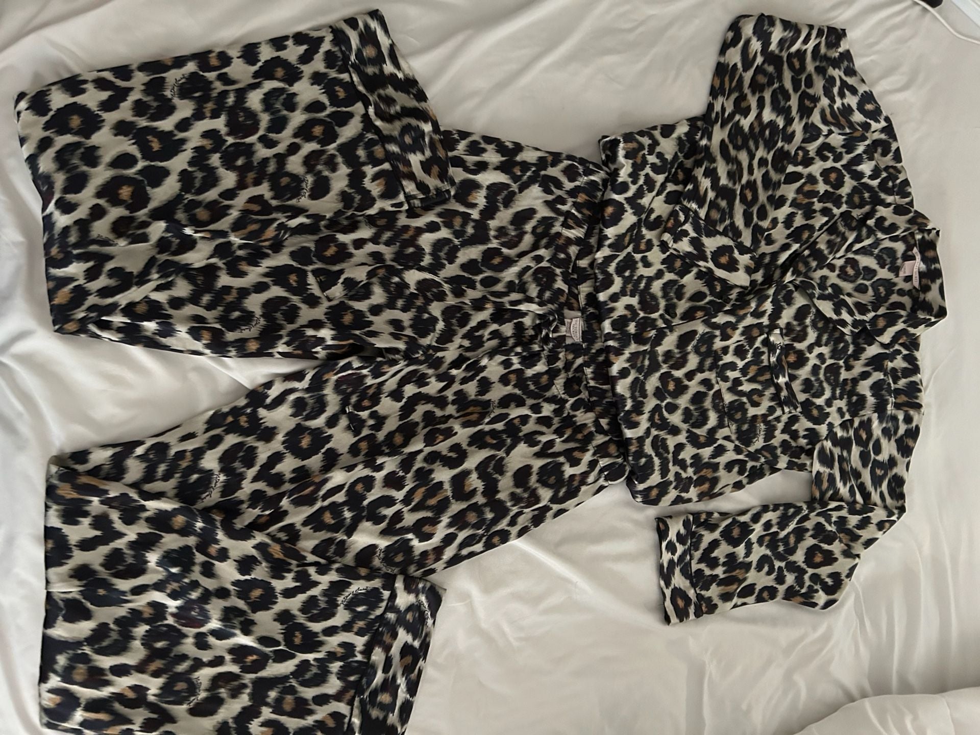 Victoria's Secret Leopard Print Satin Long Sleeve Pajama Set 1