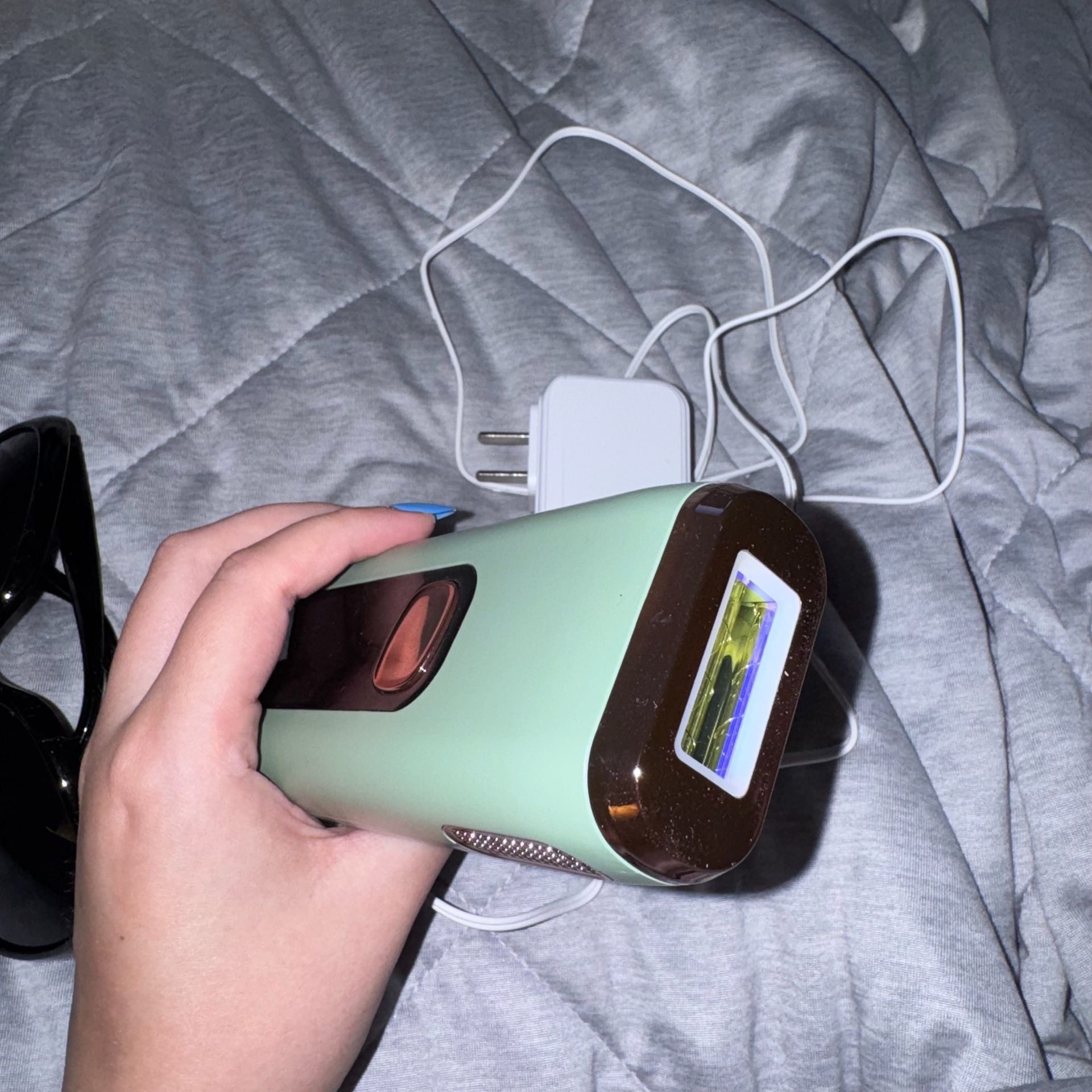A106 IPL Permanent Laser Hair Removal Device, Emerald Green 3
