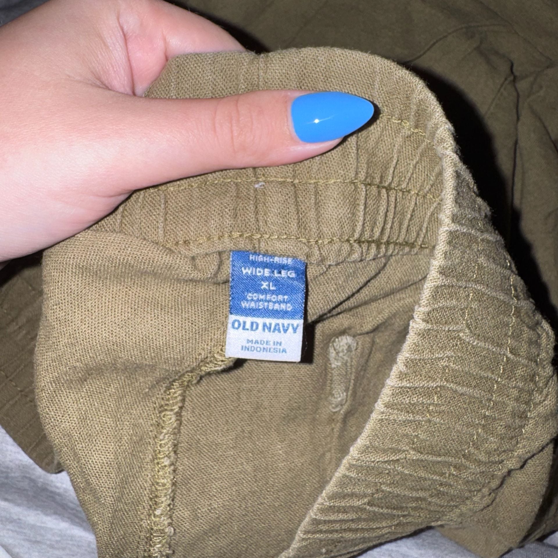 Old Navy High-Rise Wide-Leg Comfort Waistband Pants 3