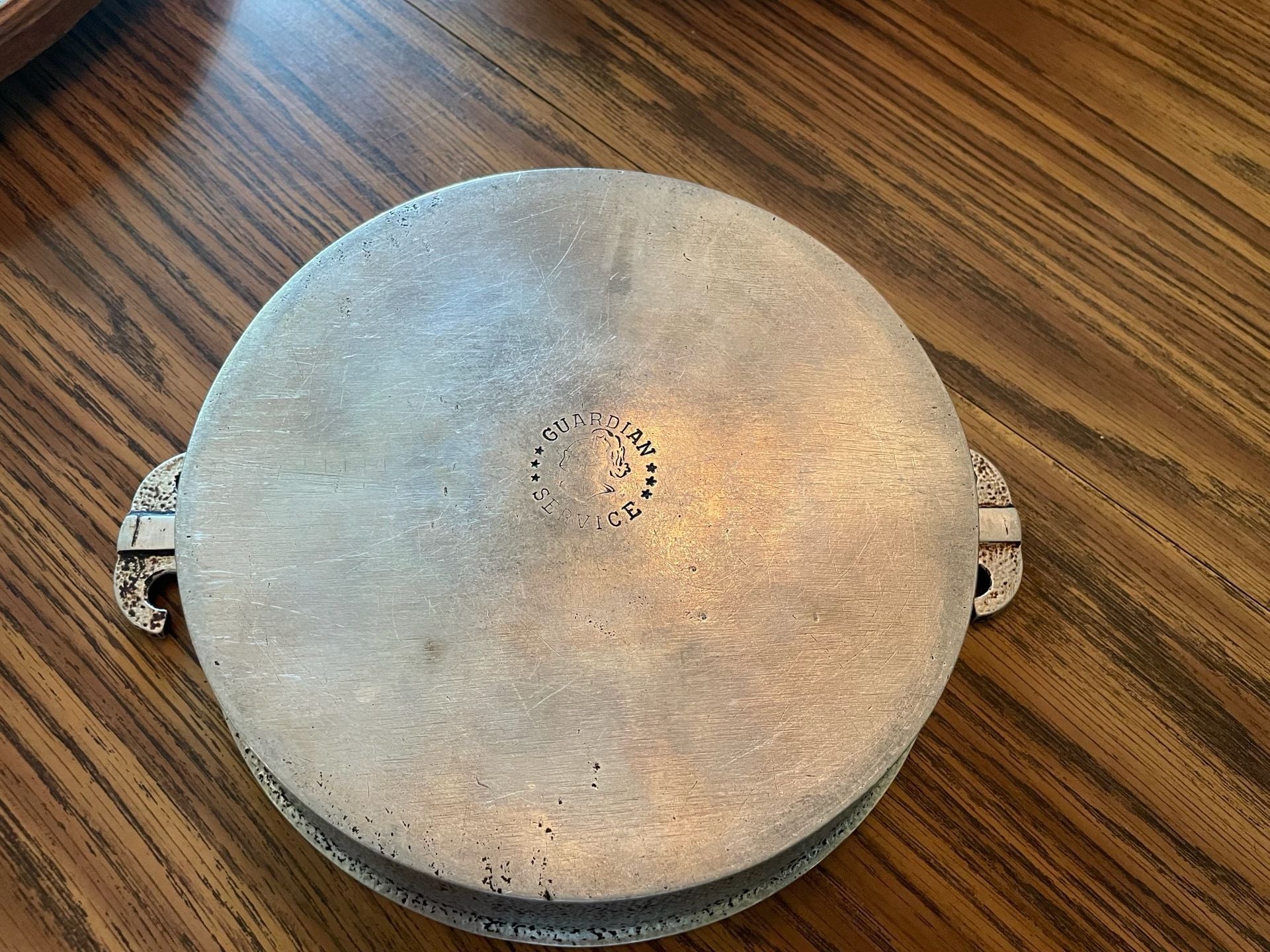 Vintage Guardian Service Hammered Aluminum Pot, Glass Lid, griddle, frying pan. 6