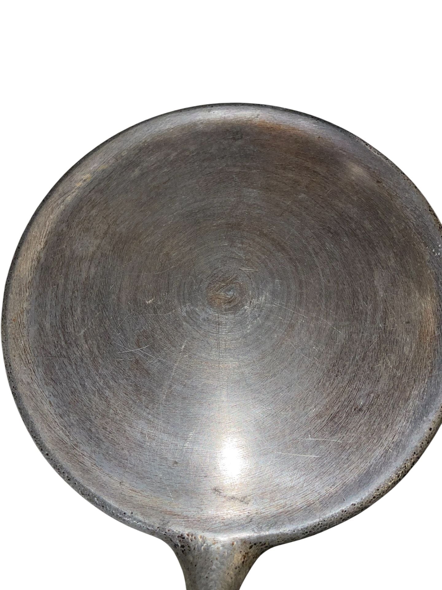Vintage Guardian Service Hammered Aluminum Pot, Glass Lid, griddle, frying pan. 17