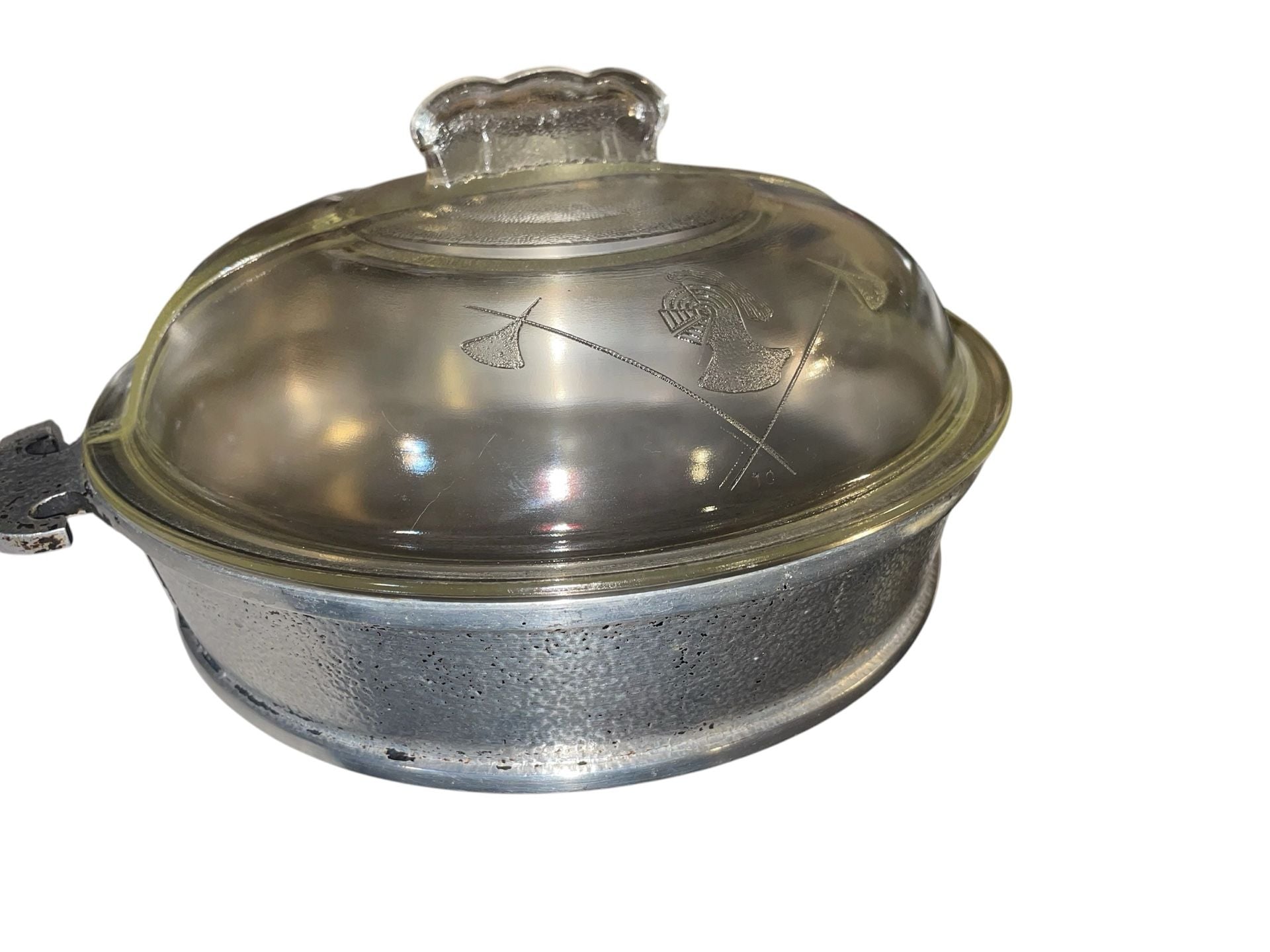 Vintage Guardian Service Hammered Aluminum Pot, Glass Lid, griddle, frying pan. 19