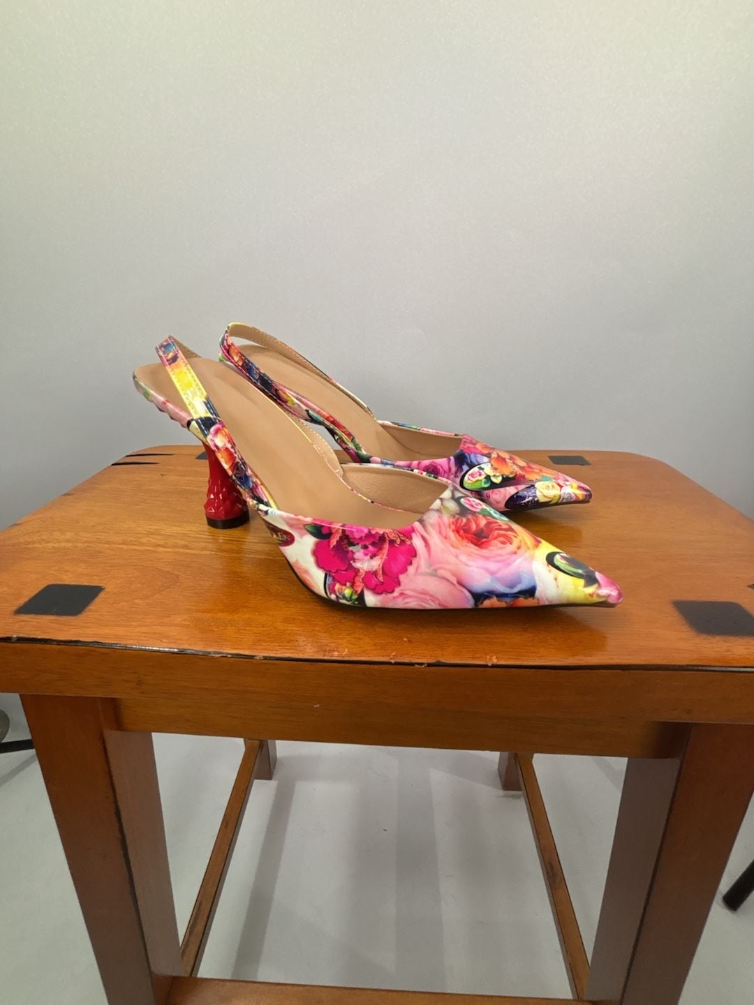 New Stylish European And American Colorful High Heel Pointed Toe Mule Shoes 2