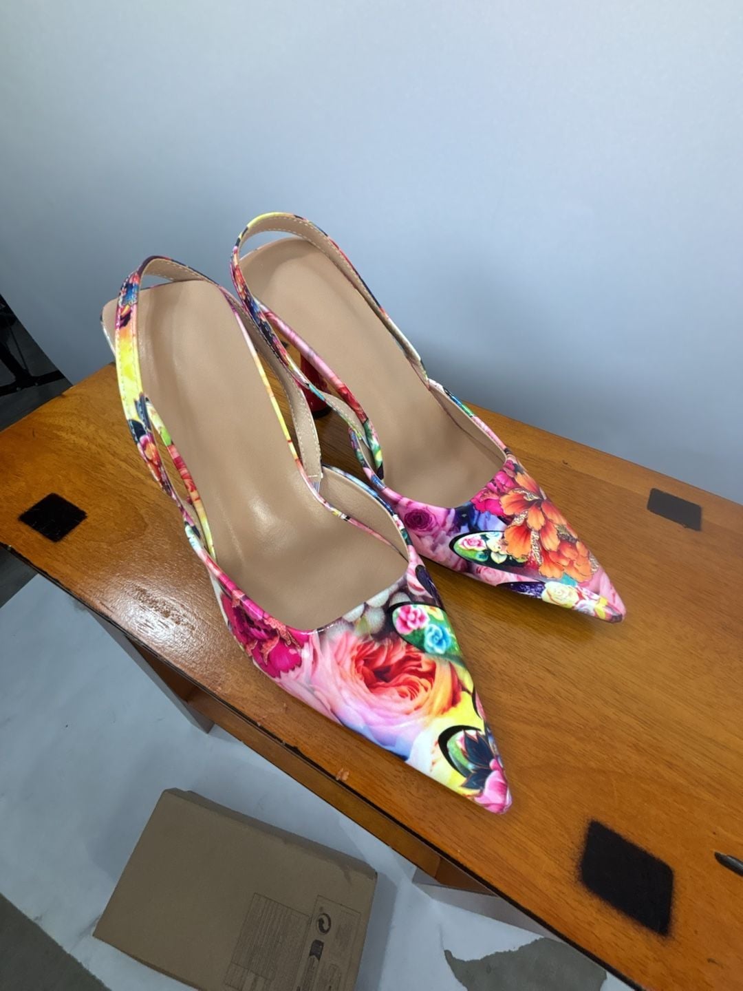 New Stylish European And American Colorful High Heel Pointed Toe Mule Shoes 3
