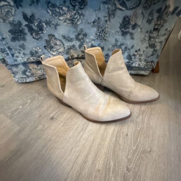 CL by Laundry Snakeskin Print Ankle Booties