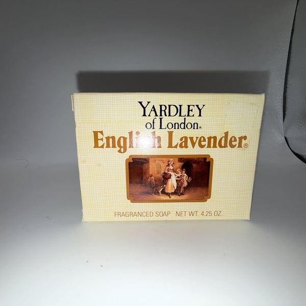 Vintage 1990 Yardley of London English Lavender Fragranced Bar Soap 4.25 oz