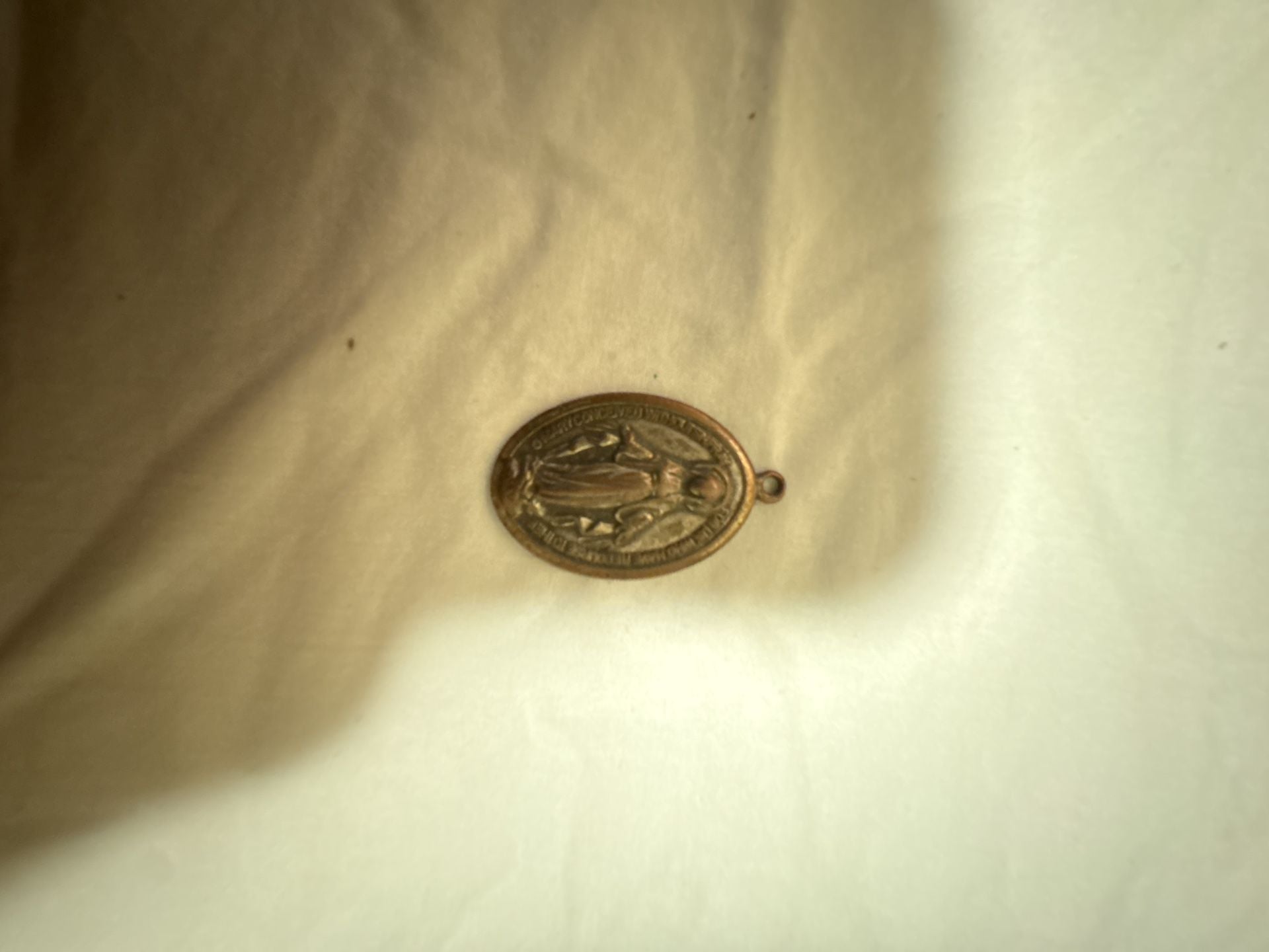 Vintage Diocese of Brooklyn Campaign 1960 Miraculous Medal Pendant 2