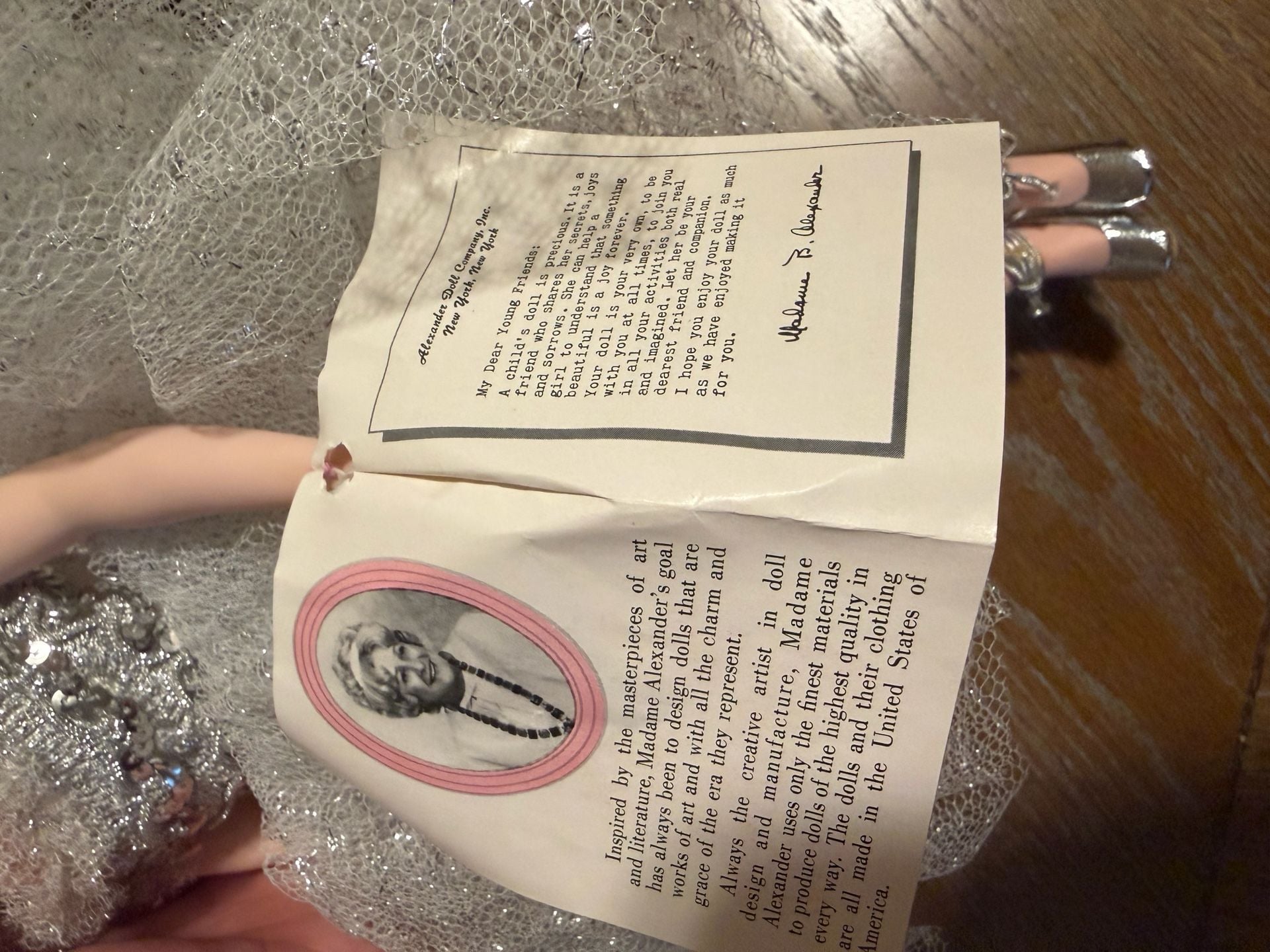 Vintage Madame Alexander Elise Doll in Silver Ballerina Gown 6