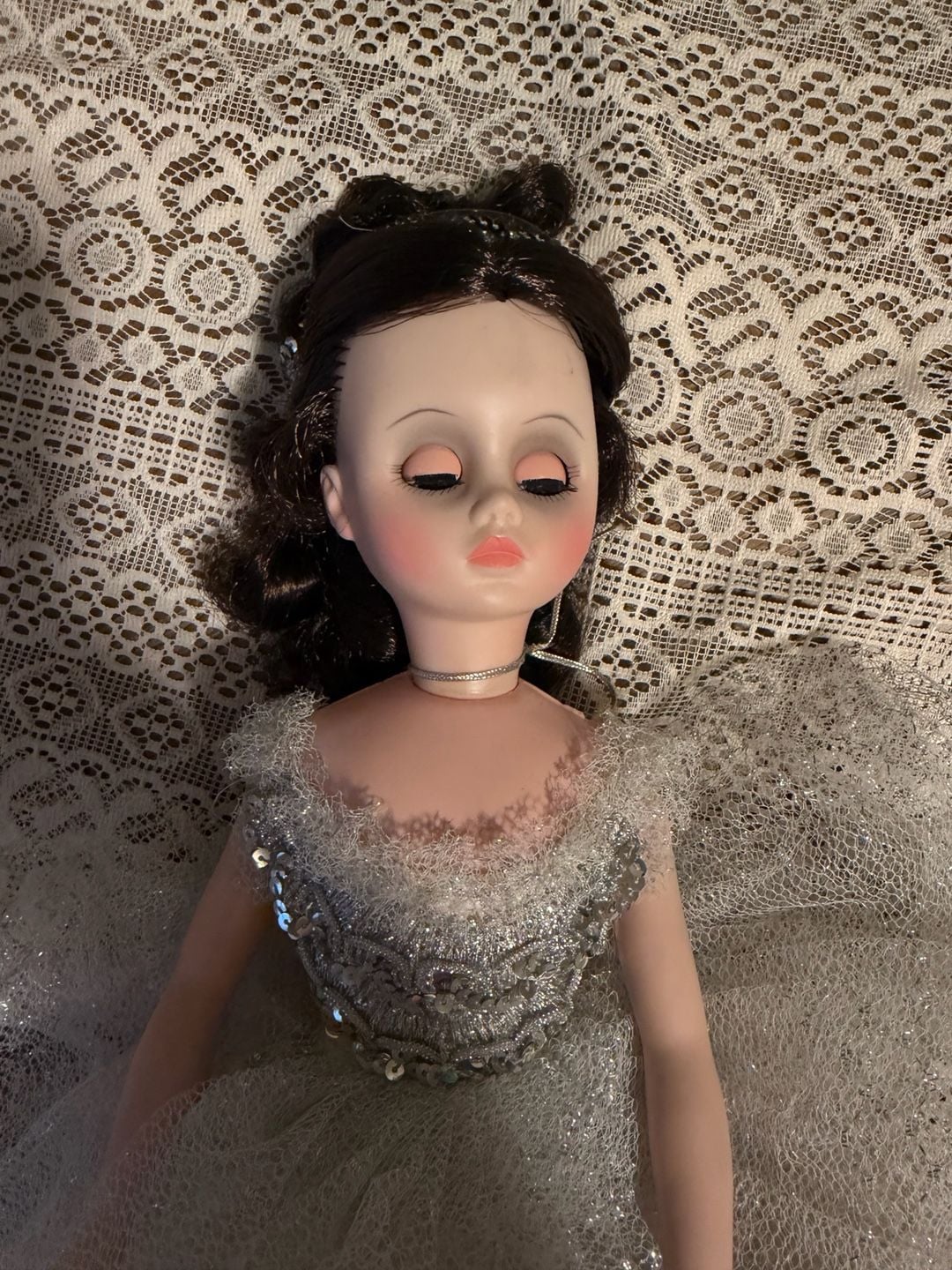 Vintage Madame Alexander Elise Doll in Silver Ballerina Gown 10