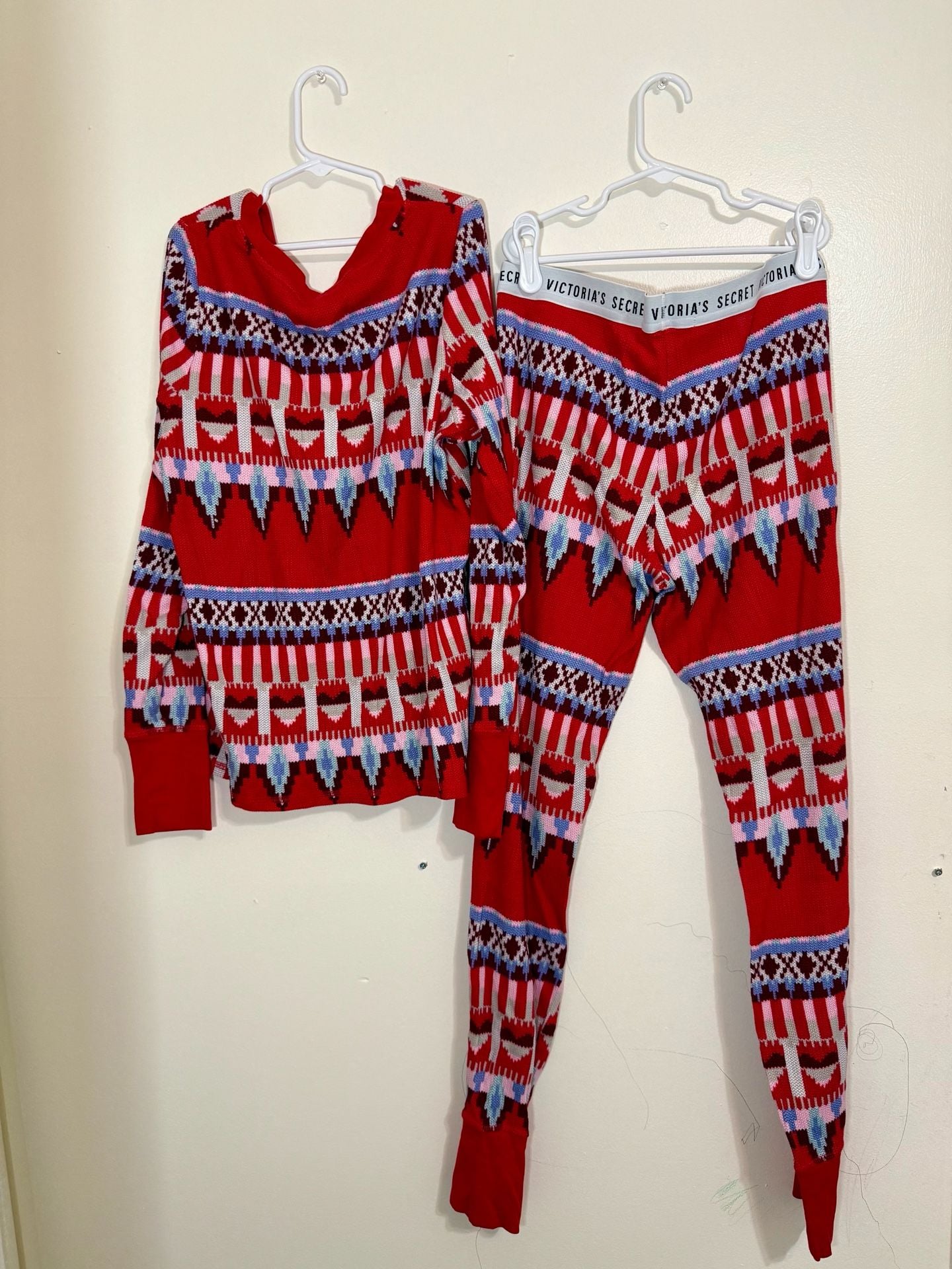 Victoria's Secret Fireside Thermal Fair Isle Pajama Set 2