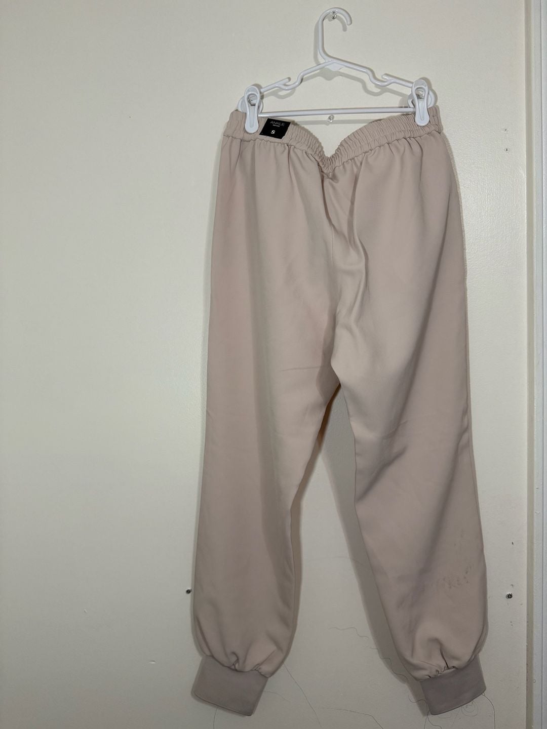Express Women's High-Rise Elastic Waist Cuffed Jogger Pants 3