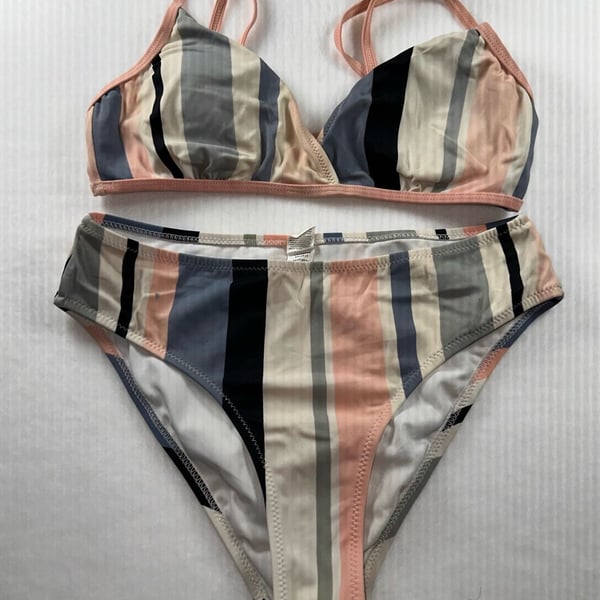CUPSHE Striped High-Waisted Bikini Set