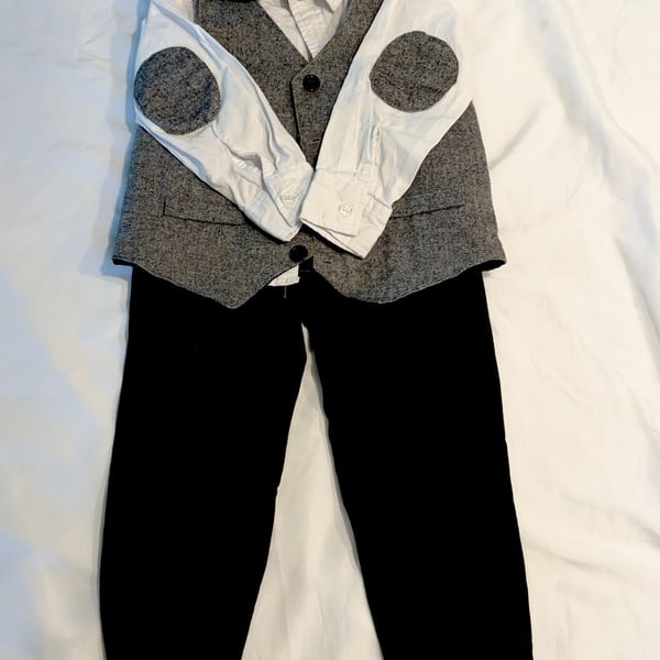 Dapper Dude Boys 3T Grey Herringbone Vest Long Sleeve Shirt with Dress Pants Set