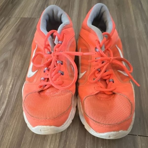 Nike Flex Trainer 4 Women's Training Shoes Bright Mango Orange White