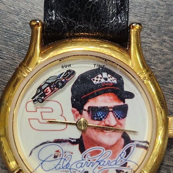 Vintage 1995 Sun Time Dale Earnhardt Driver Signature Series Wristwatch