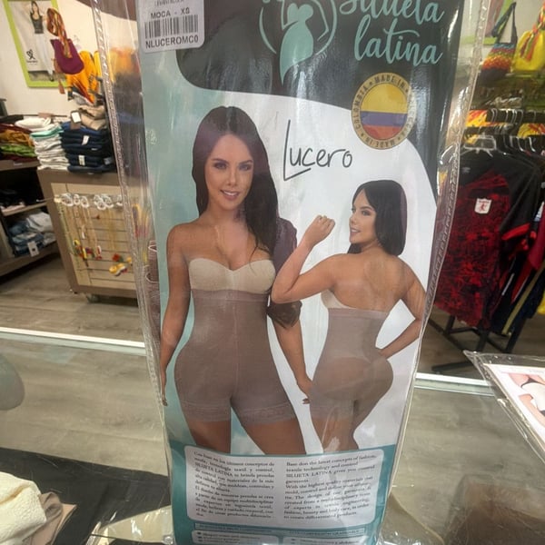 Silueta Latina Ref. Lucero Strapless Faja Levanta Cola Shapewear Moca XS