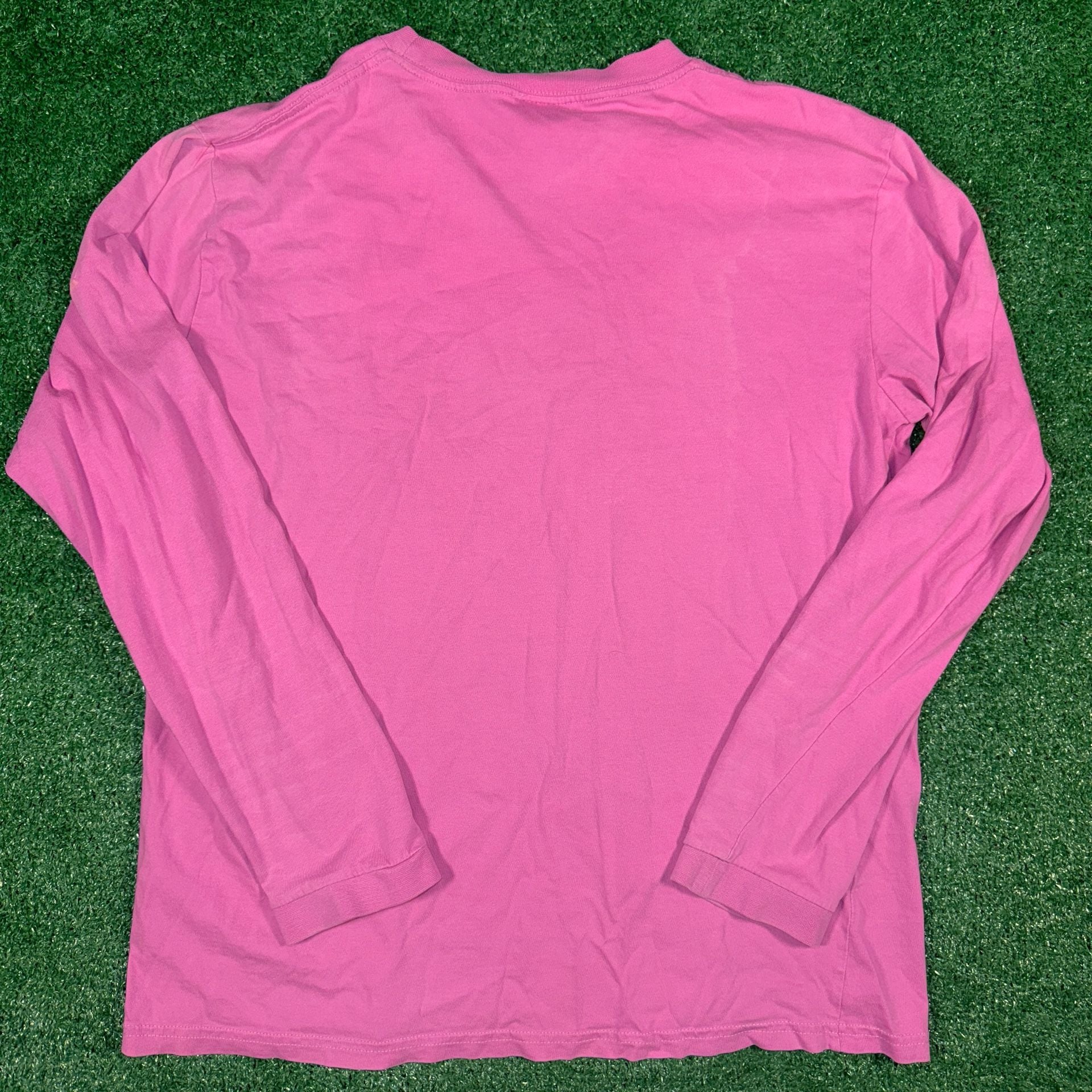 Vintage Carhartt Women's Long Sleeve Graphic Logo T-Shirt in Pink 5