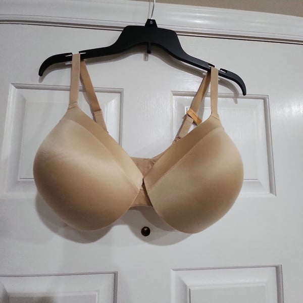 Maidenform Comfort Devotion Tailored Full Coverage Underwire Bra Style 9436 38DD