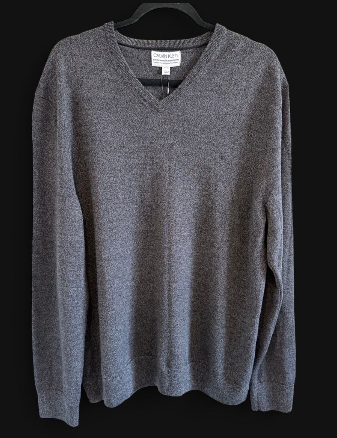 Calvin Klein Men's Extra Fine Merino Wool V-Neck Sweater 2