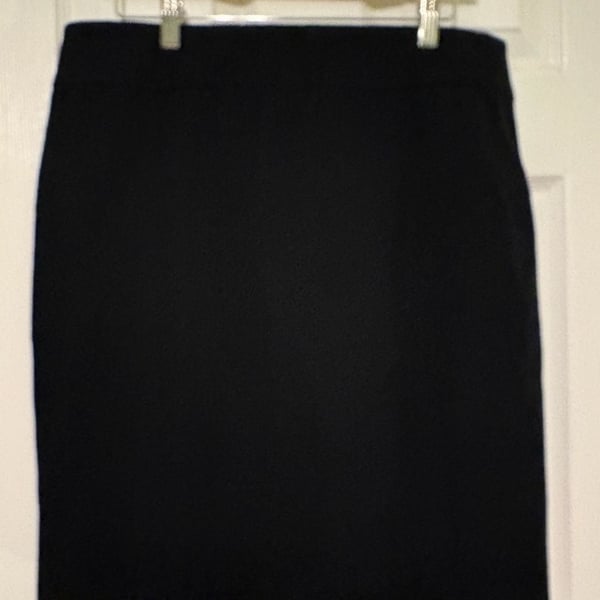 EUC Banana Republic Black Pencil Skirt Size 14