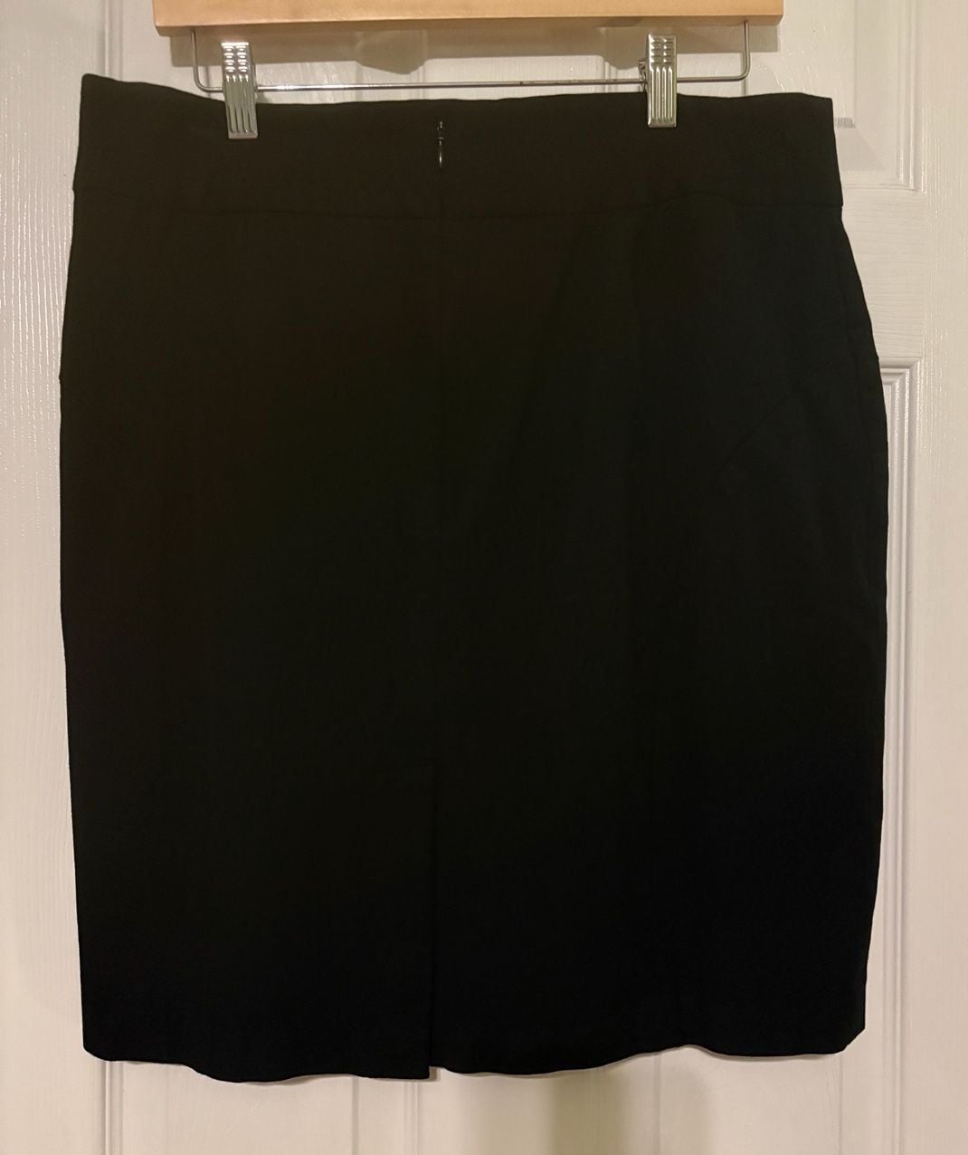 EUC Banana Republic Black Pencil Skirt Size 14 3