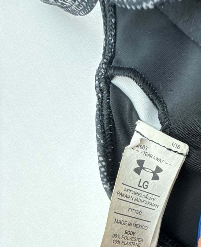 under armour medium fitted sports bra d5 4
