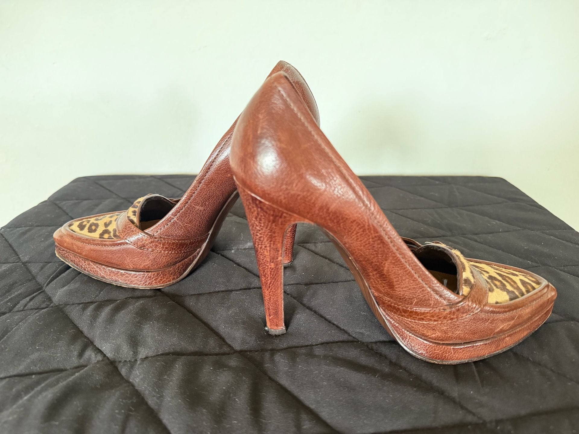 Alexander McQueen Brown Leather and Leopard Print Calf Hair Pointed Toe Platform Heels 4