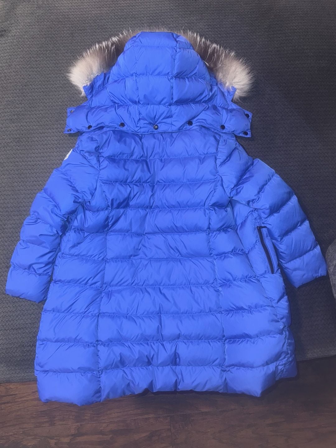 Moncler Enfant Abelle Long Down Puffer Coat with Fur Hood Girls size 8 5