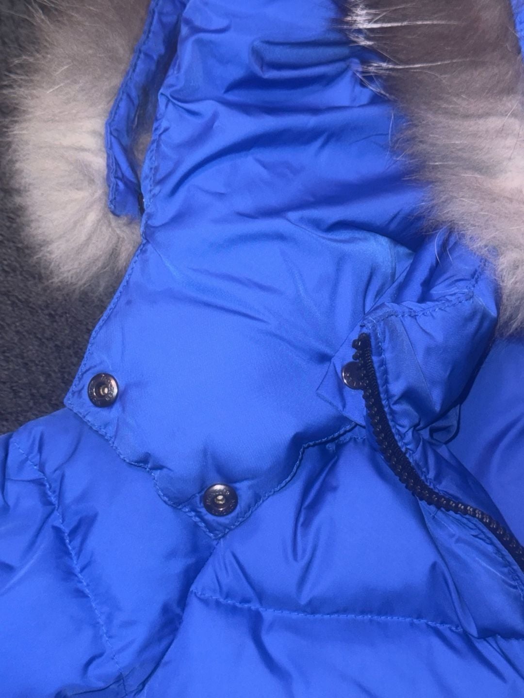 Moncler Enfant Abelle Long Down Puffer Coat with Fur Hood Girls size 8 18