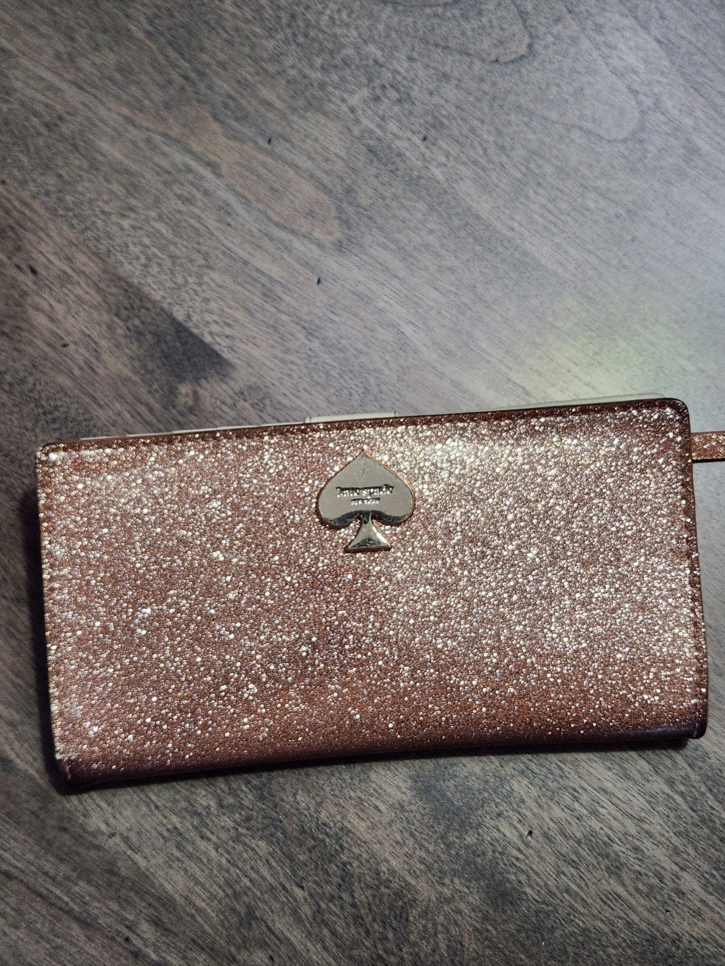 Kate Spade New York Rose Gold Glitter Continental Wallet 2