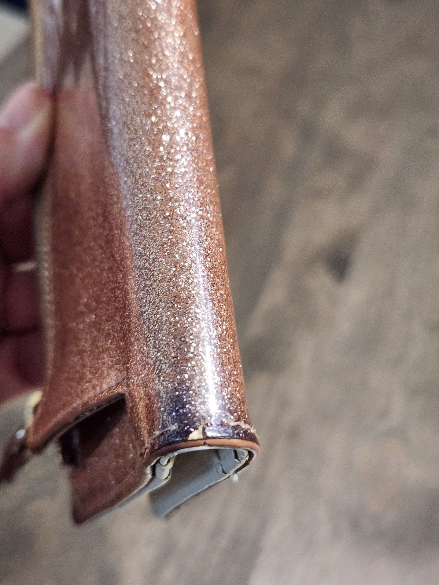 Kate Spade New York Rose Gold Glitter Continental Wallet 9