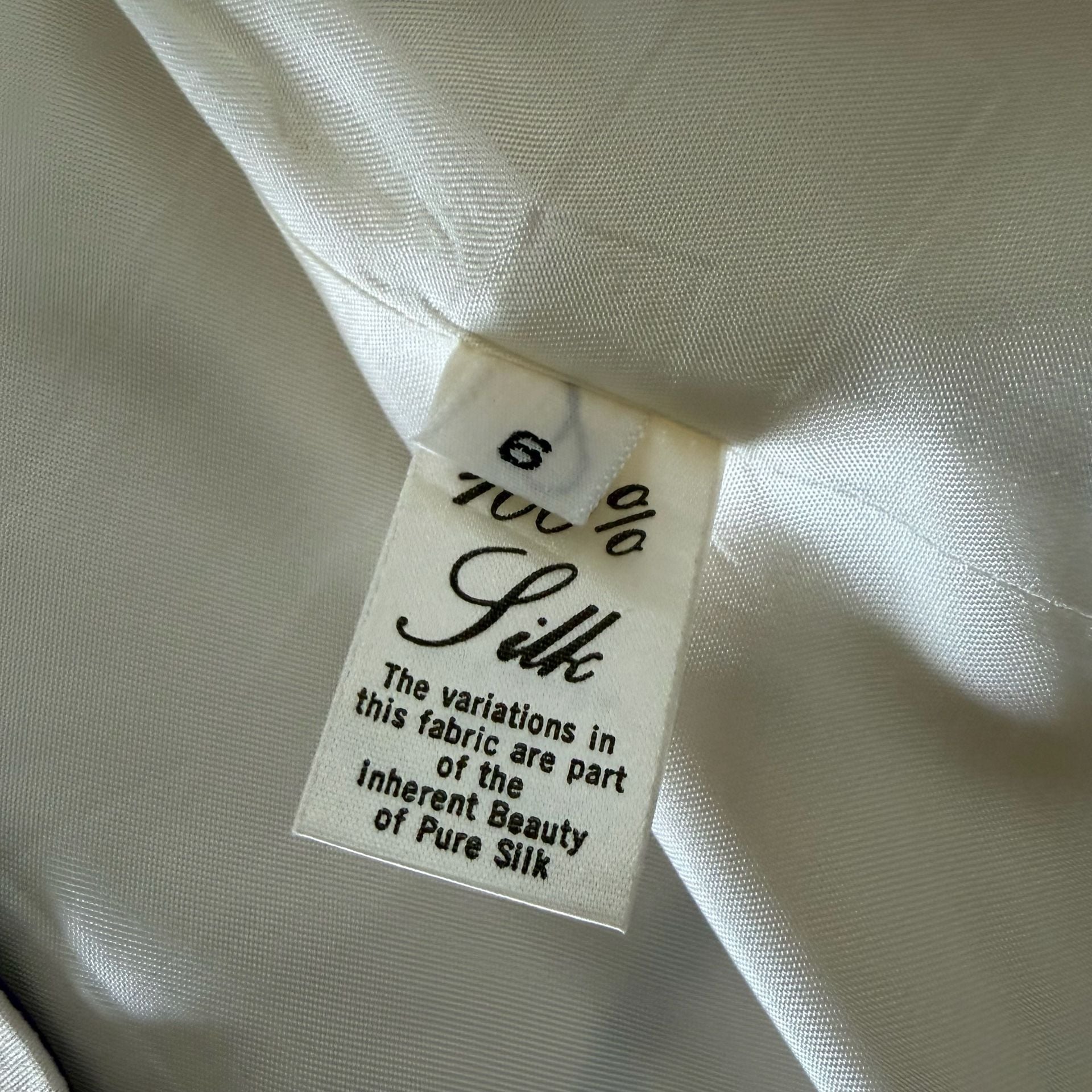 Rare Vintage David Hayes 100% Silk Blazer and Skirt Suit S 6