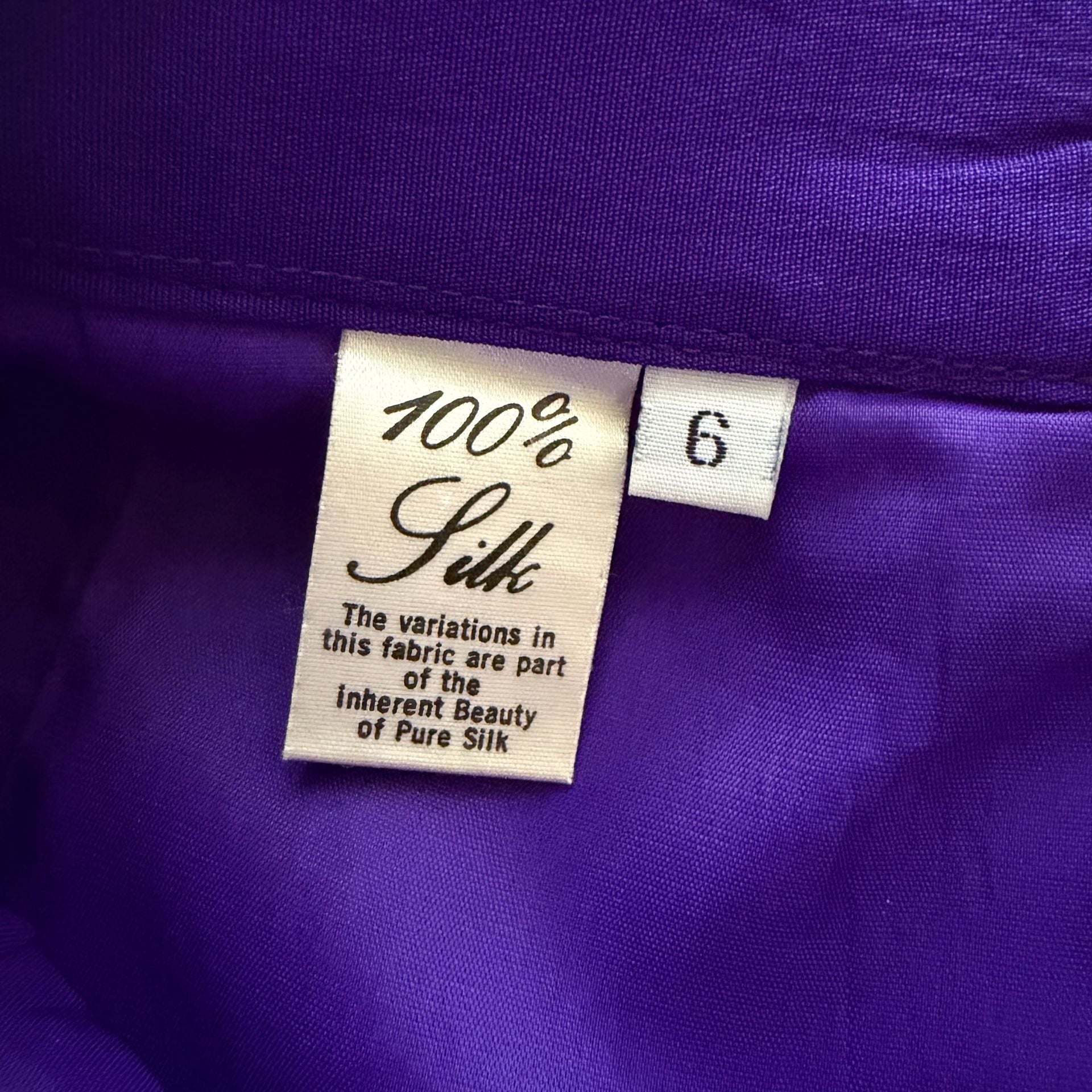 Rare Vintage David Hayes 100% Silk Blazer and Skirt Suit S 8