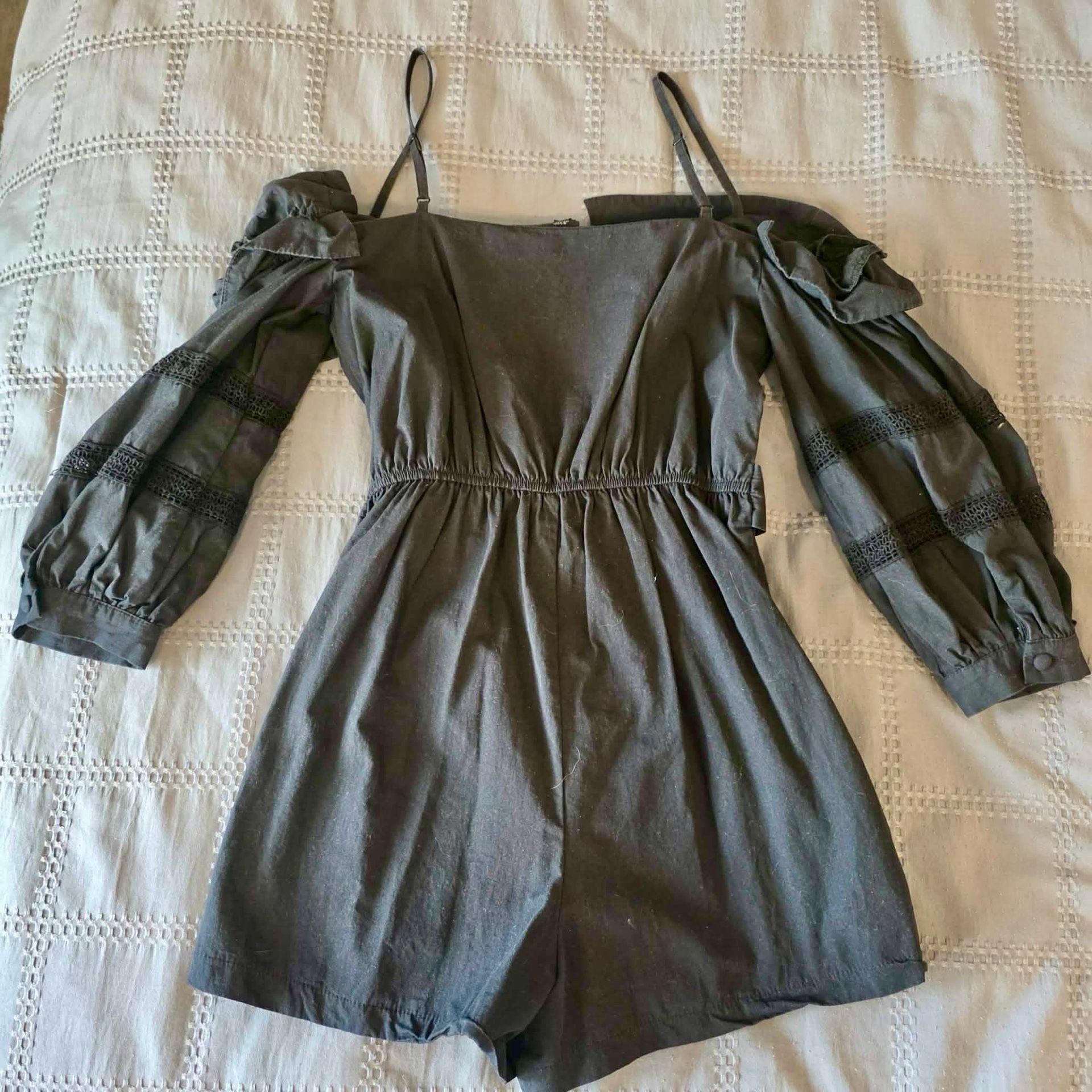 River Island Women's Belted Cold Shoulder Romper in Black with Lace Trim Sleeves 3
