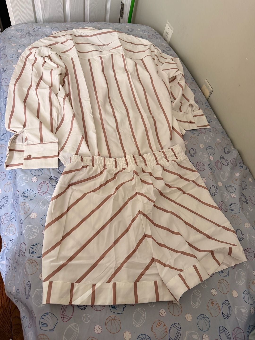 Tankaneo Womens 2 Piece Outfits Striped Long Sleeve Button Down Collared 3