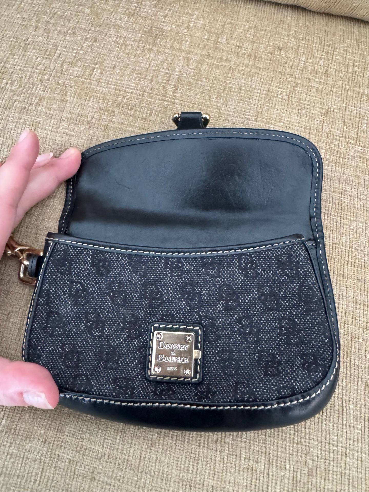 Dooney & Bourke Signature Jacquard Canvas and Leather Push Lock Wristlet 5