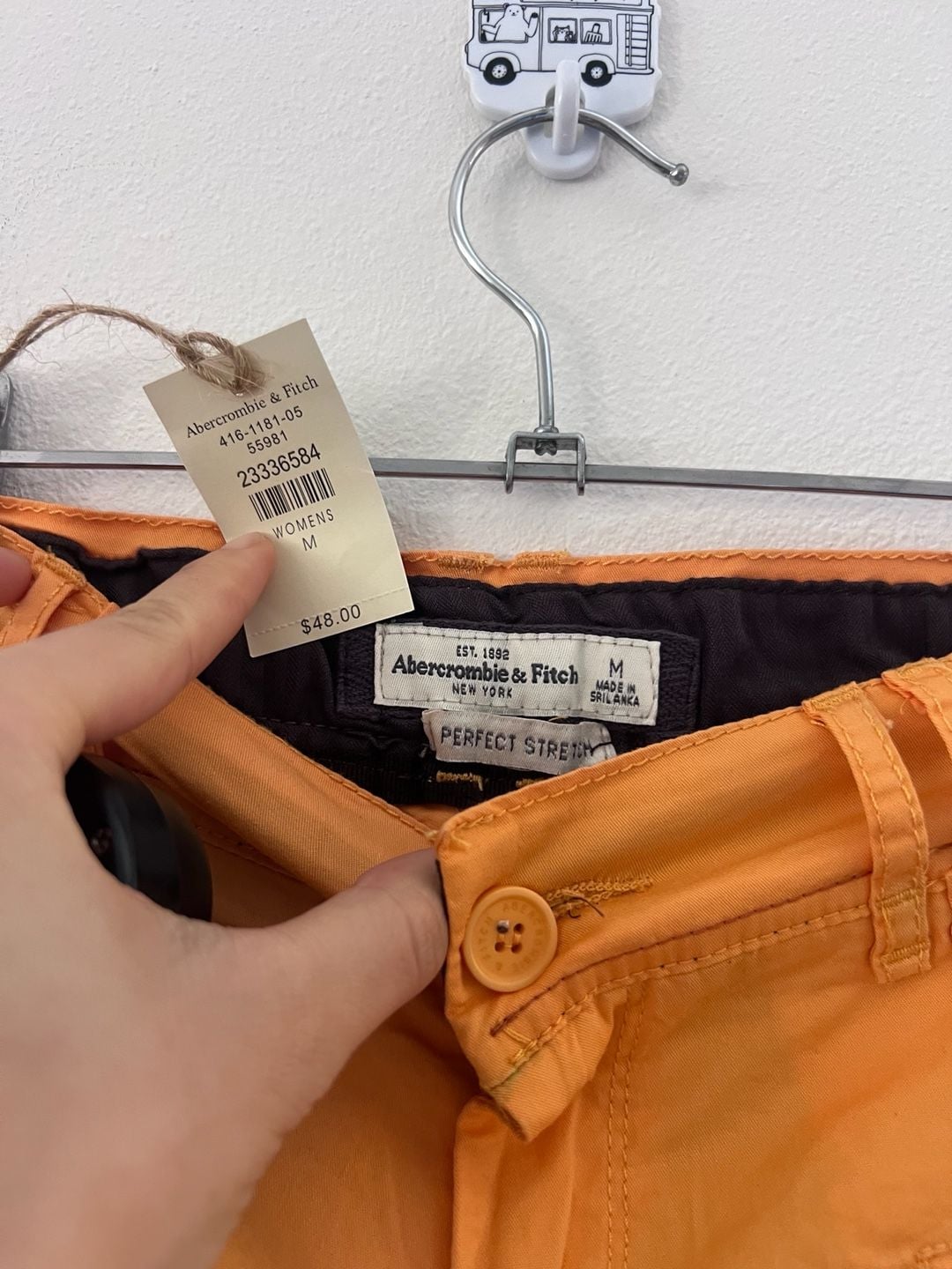 Vintage Abercrombie & Fitch Women's Orange Utility Frayed Hem Cargo Shorts XS 3