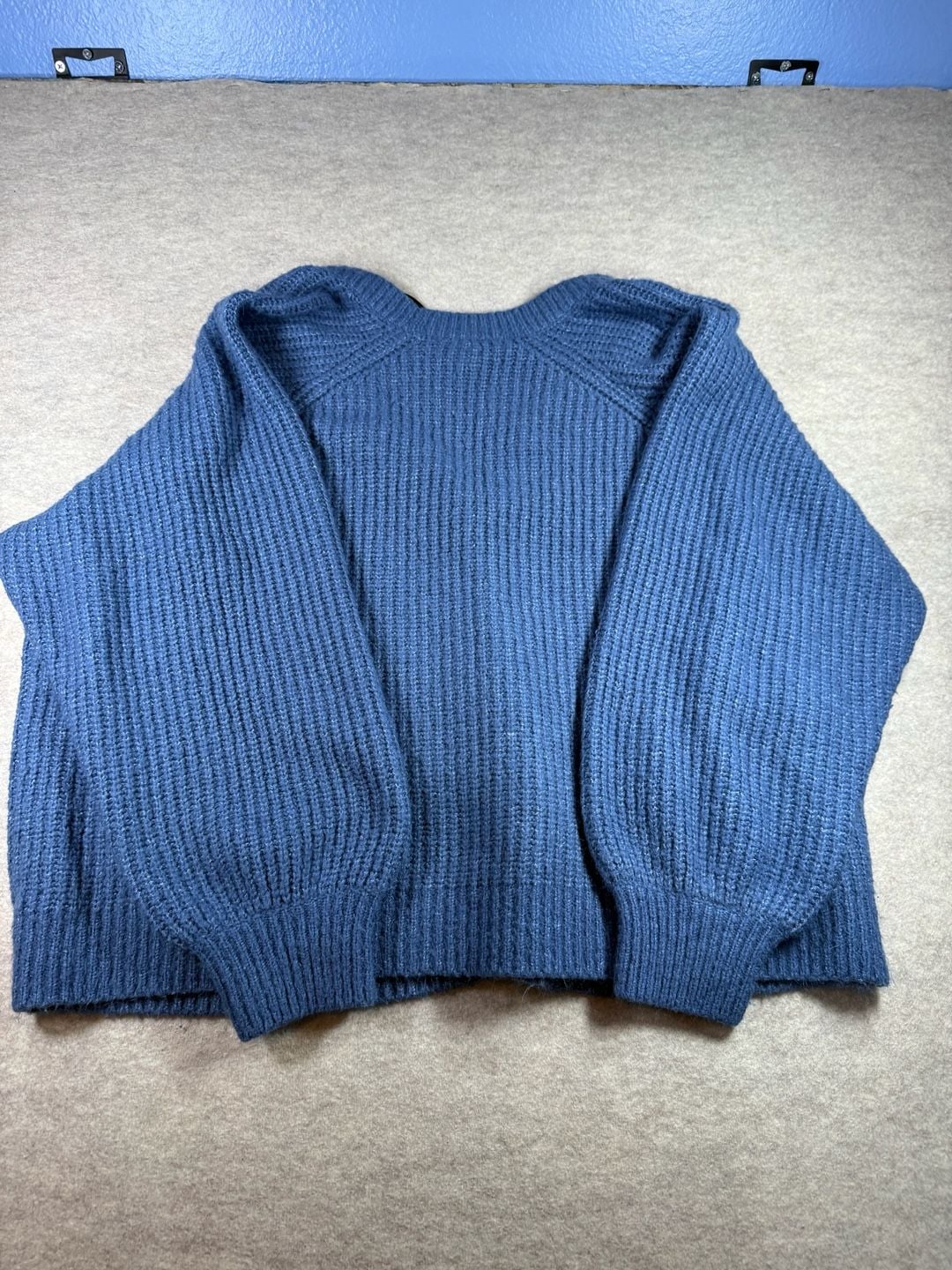 Torrid Womens Blue Chunky Knit V-Neck Button Front Cardigan Sweater Size 5X 8