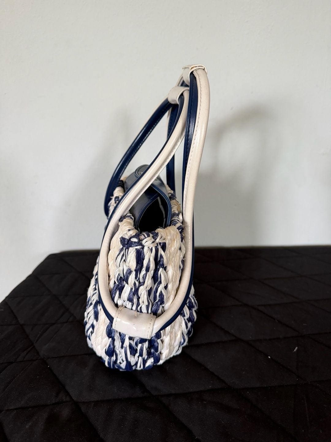 Vintage Walborg Hand-Crocheted Raffia Navy and White Stripe Top Handle Bag 9