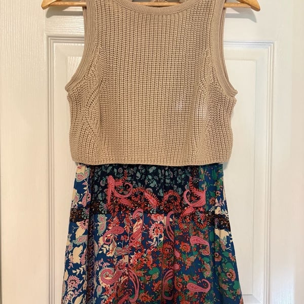 EUC Entro Womens Crochet Knit Top & Floral Paisley Print Skirt Dress, small