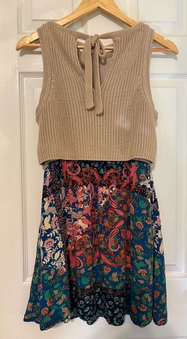EUC Entro Womens Crochet Knit Top & Floral Paisley Print Skirt Dress, small 3
