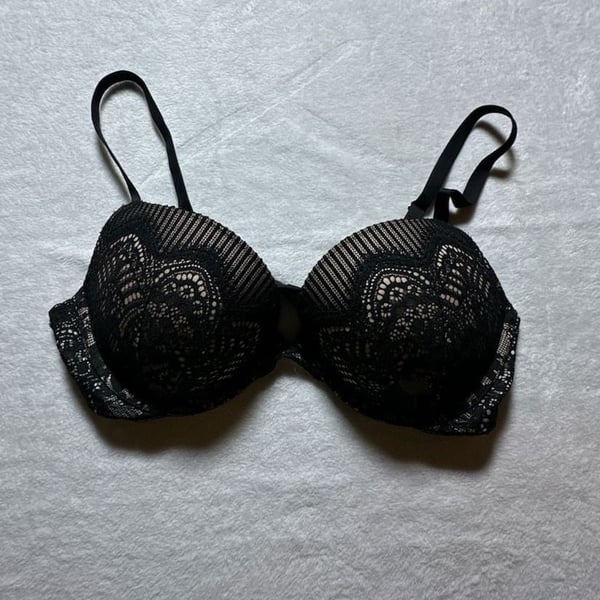 Victoria's Secret Dream Angels Lined Demi Lace Bra