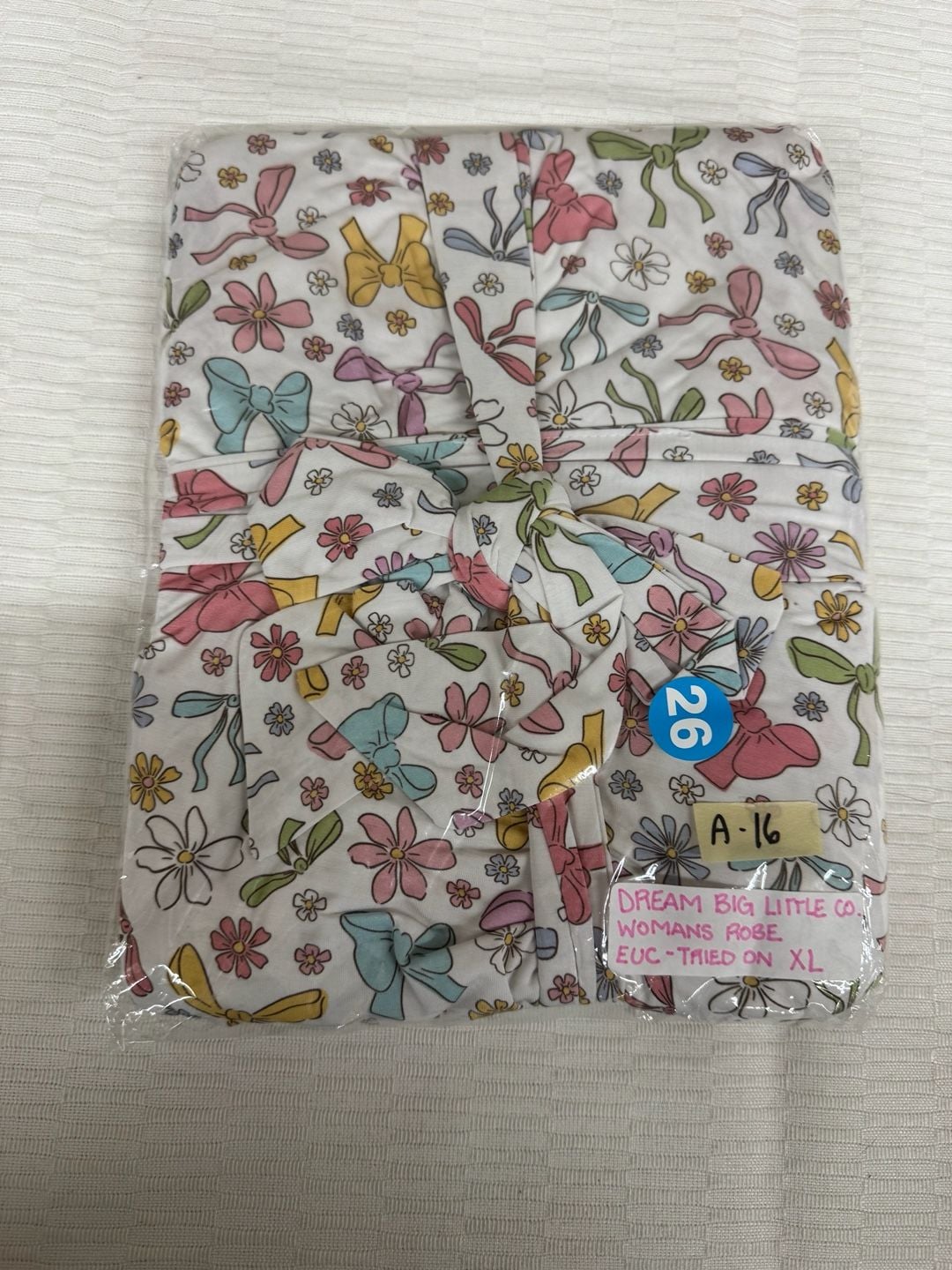 Dream Big Little Co. Women's Floral Bow Print Robe 1