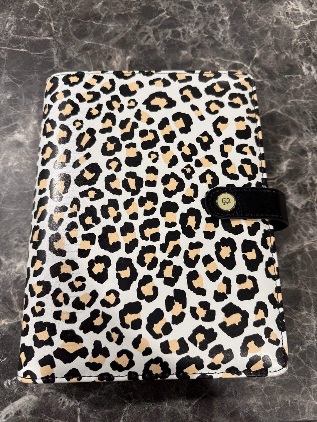 52 Agenda Leopard Print Ring-Bound Personal Planner 1
