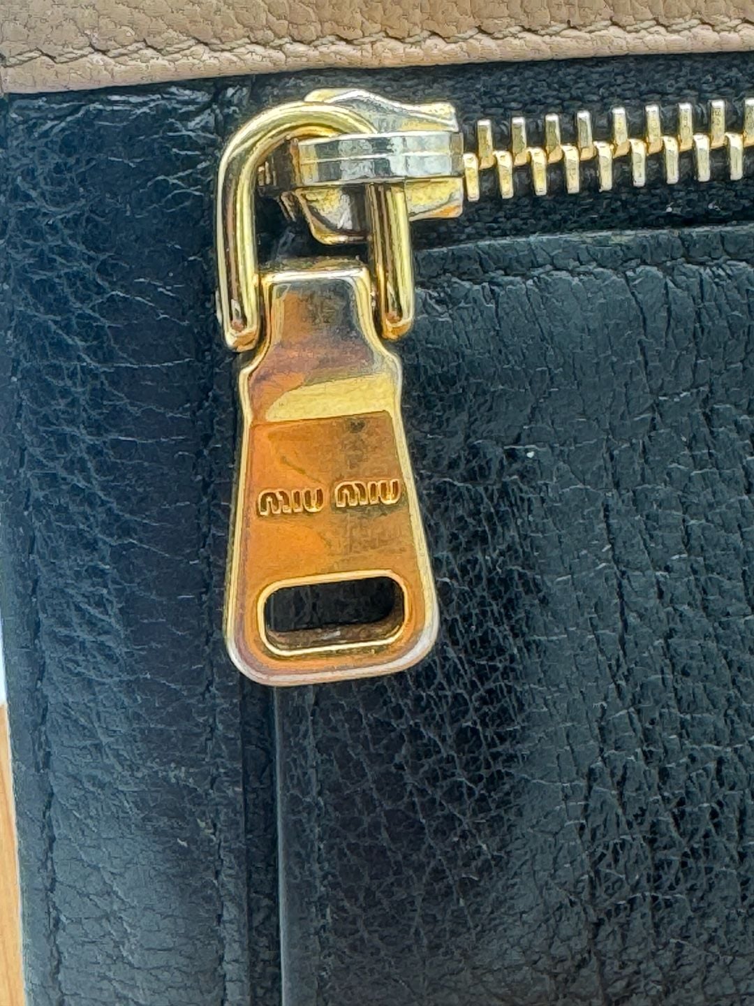 Miu Miu Madras Bicolore Continental Wallet Black Beige Leather Gold Logo 12