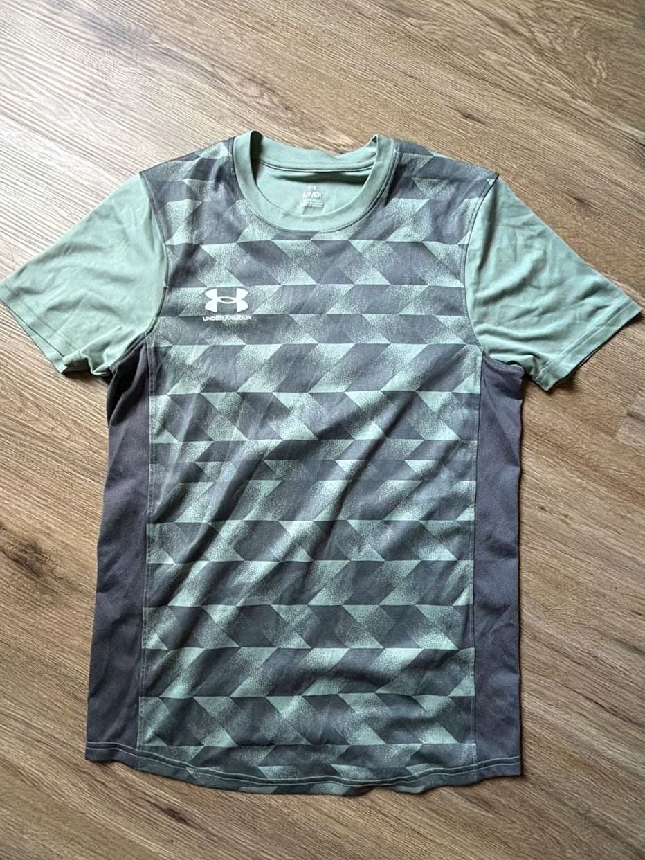 UA Challenger Training Tee Silica Green 2