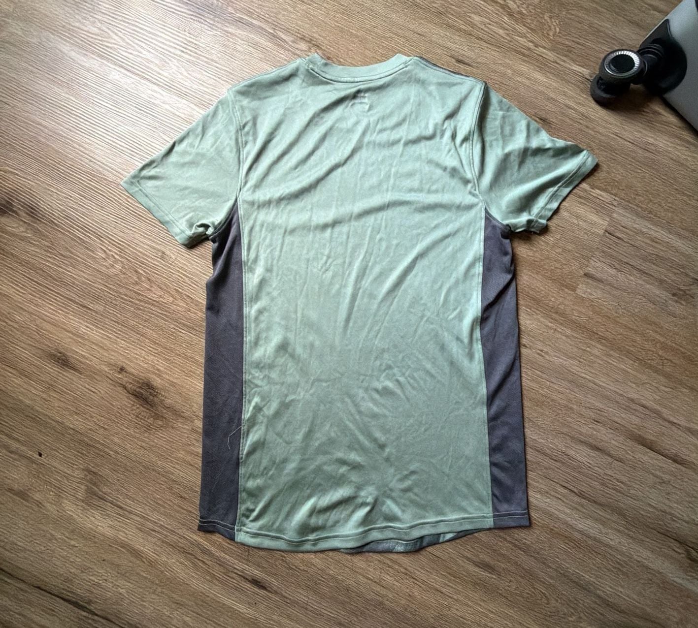 UA Challenger Training Tee Silica Green 4