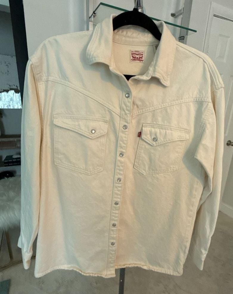 Levi's Women's Dorsey Western Shirt in Off-White XS oversized NWOT 2