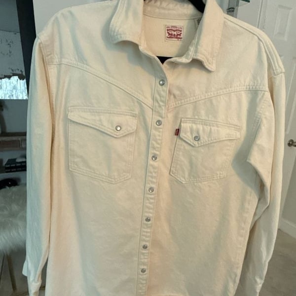 Levi's Women's Dorsey Western Shirt in Off-White XS oversized NWOT