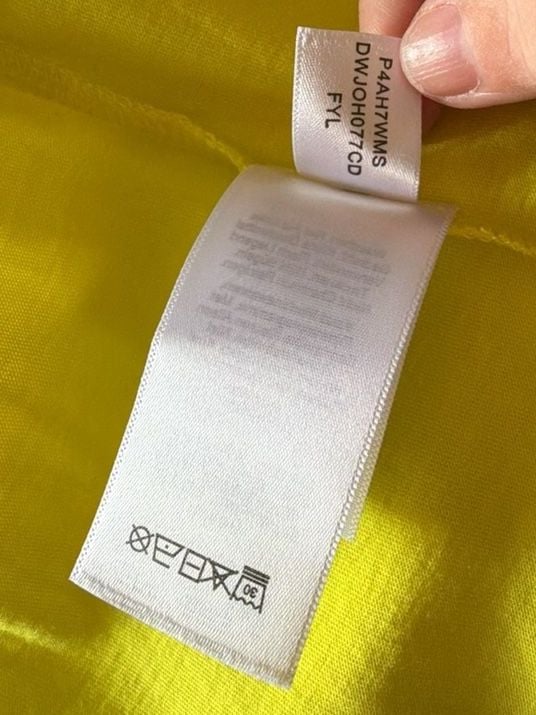 DKNY Women's Neon Yellow Short Sleeve Crewneck T-Shirt 7